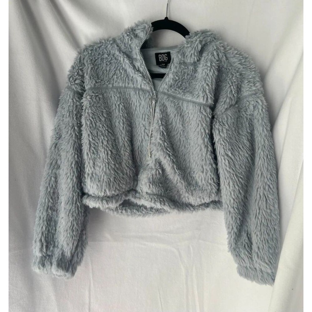 BDG Urban Outfitters Shaggy Faux Fur Fleece Crop Half-Zip – Grey, Size S